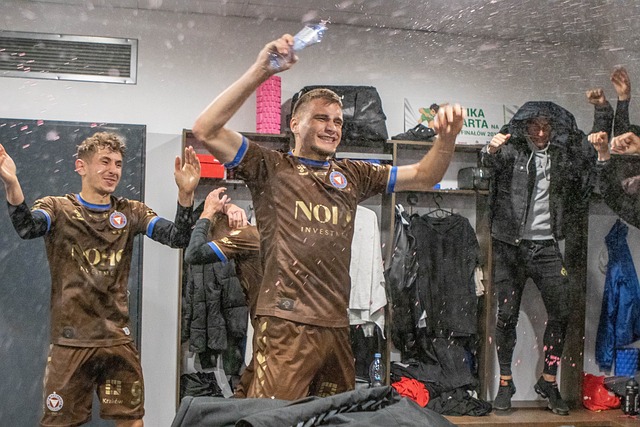 以他的防守 以他的防守